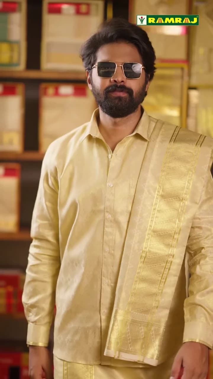 Brahmotsavam Set, a frame from the film